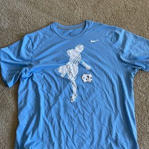 UNC lacrosse shirt